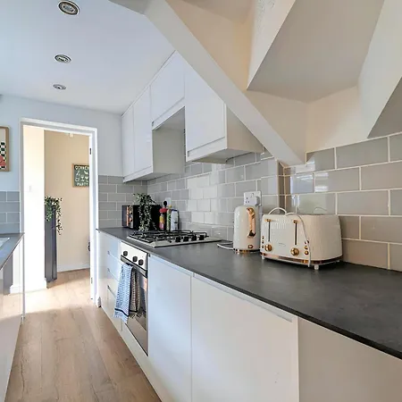 Cosy Retreat Near Centre Free Parking York